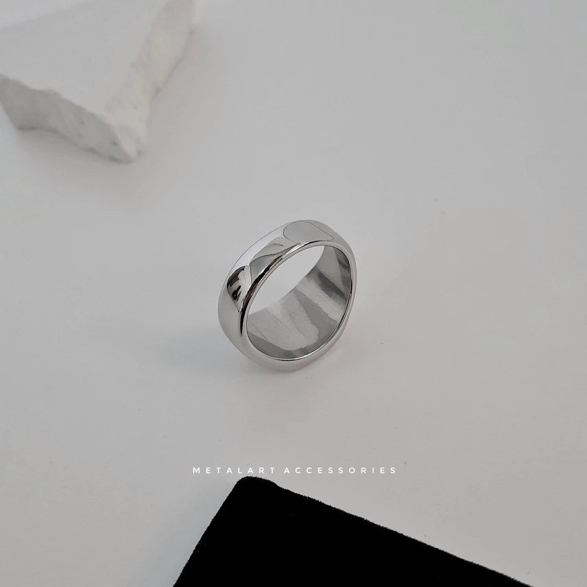 UNISEX BLACK SQUARE FACE SIGNET RING
