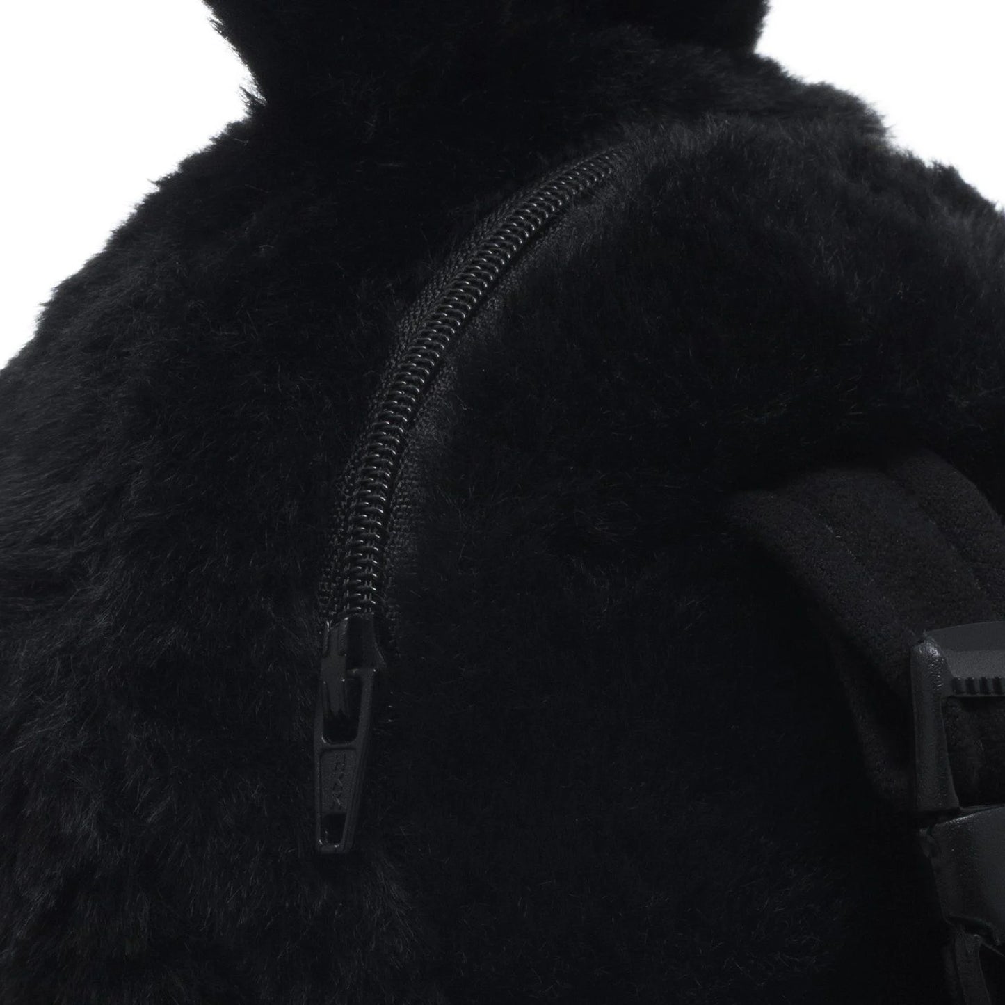 CHILL RABBIT CROSSING BAG